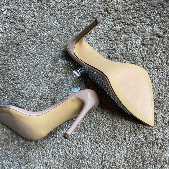 MISS LOLA - ANALEZI - NUDE
EMBELLISHED PEEP TOE HEELS - Picture 6 of 13